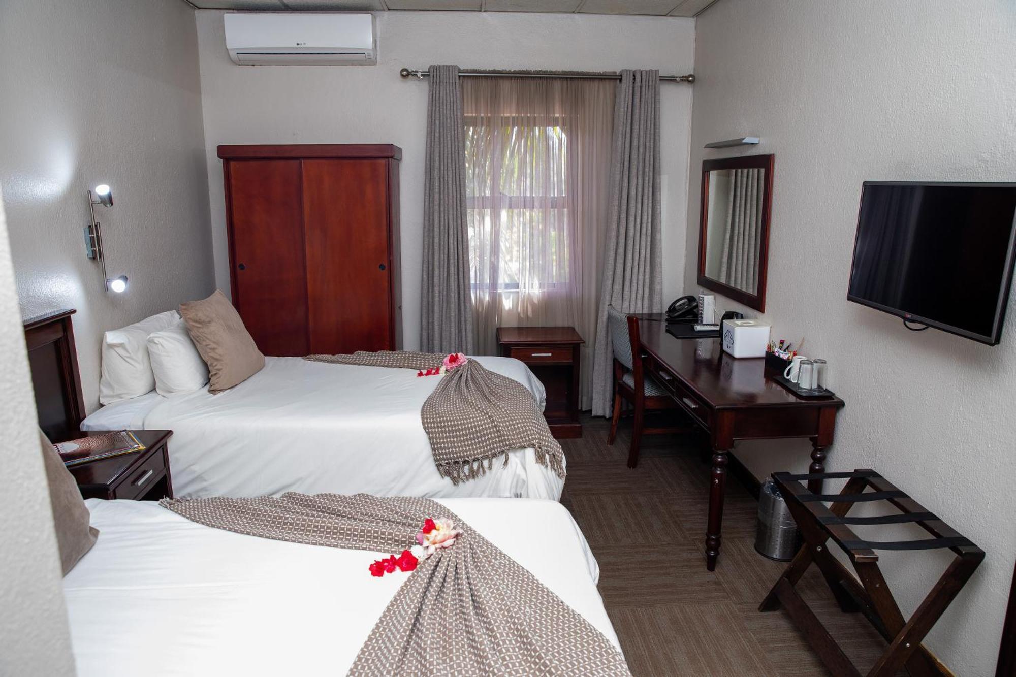 Hotel 247 @ Witrivier Buitenkant foto